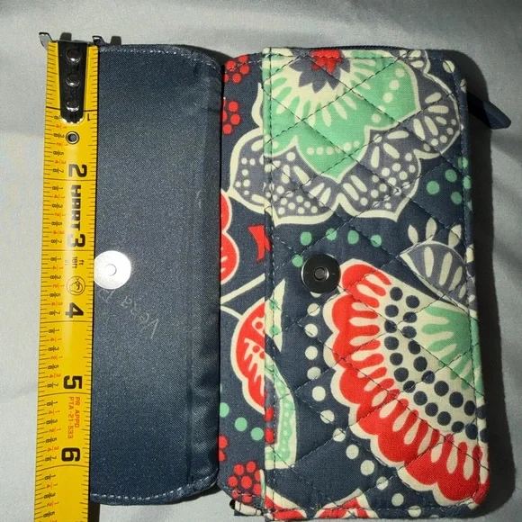 Vera Bradley Nomadic Floral All in One Crossbody Bag NWT - Picture 4 of 7